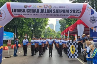 gerak jalan satpam